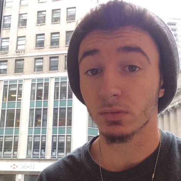 Meet your Posher, Aaron - Picture 1 of 1